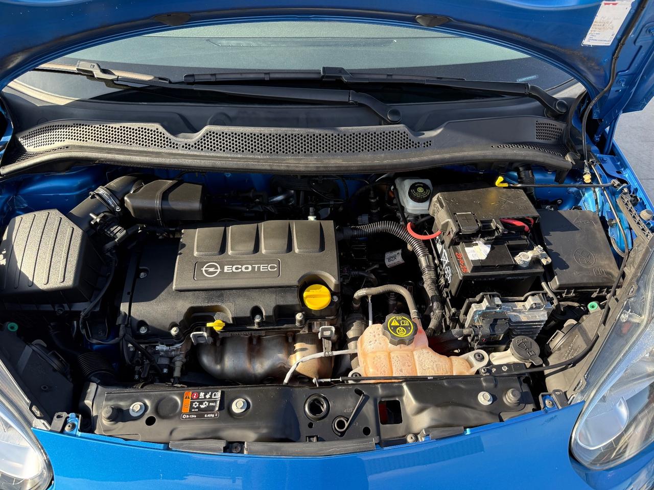 Opel Adam Rocks 1.2 70 CV Start&Stop