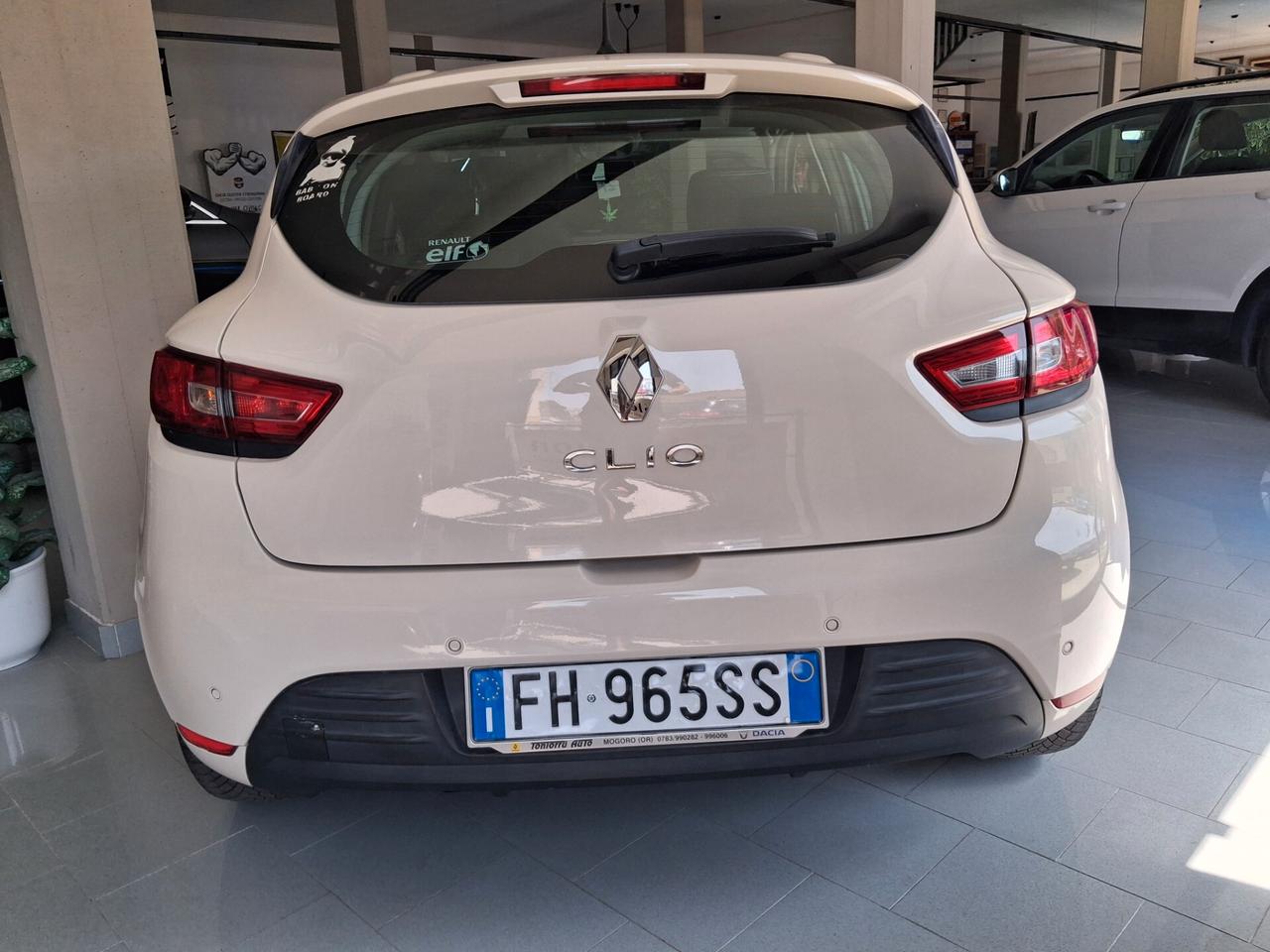 RENAULT Clio Intens 1.200 16v 75cv 5porte