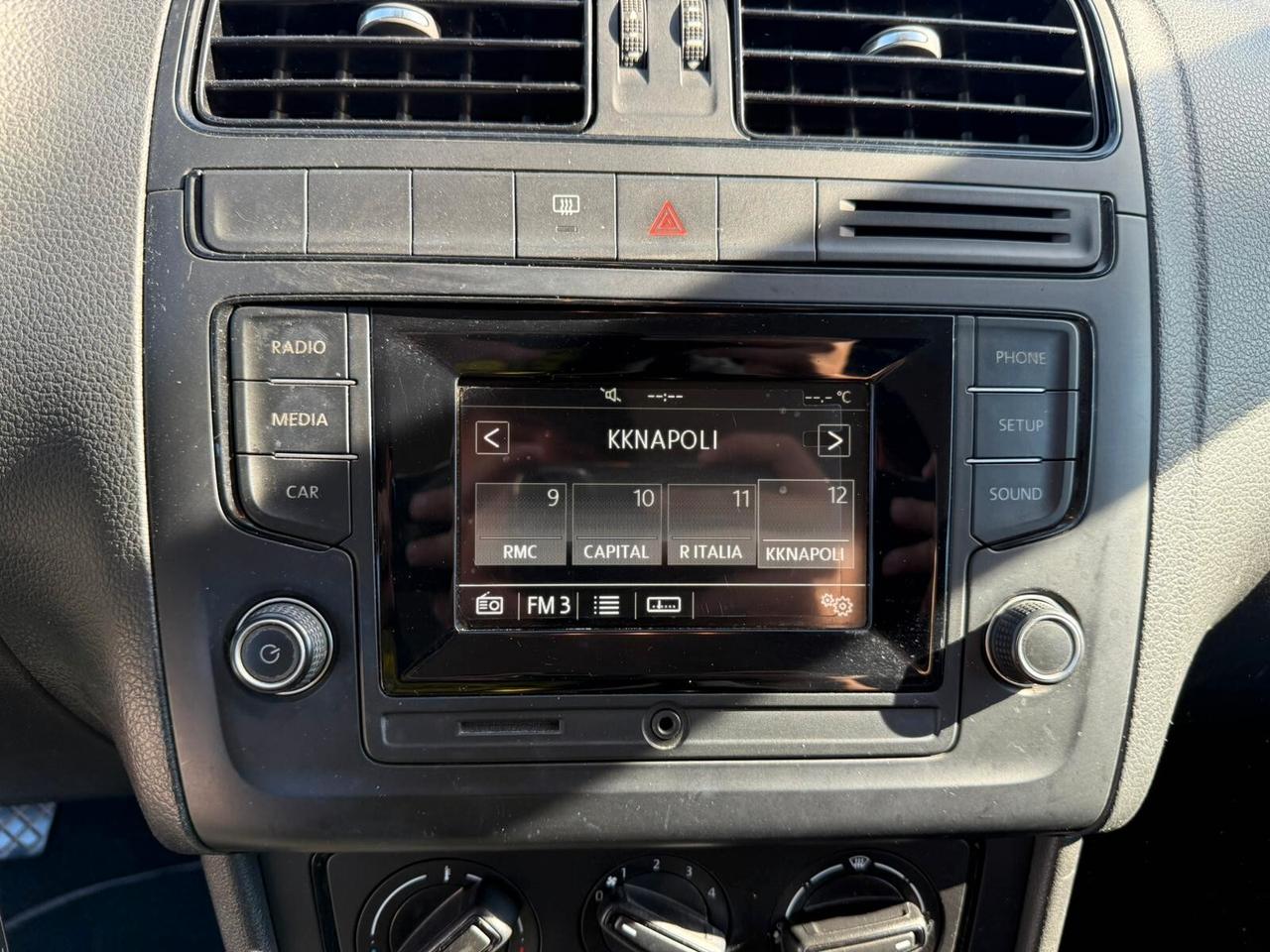 Volkswagen Polo 2015