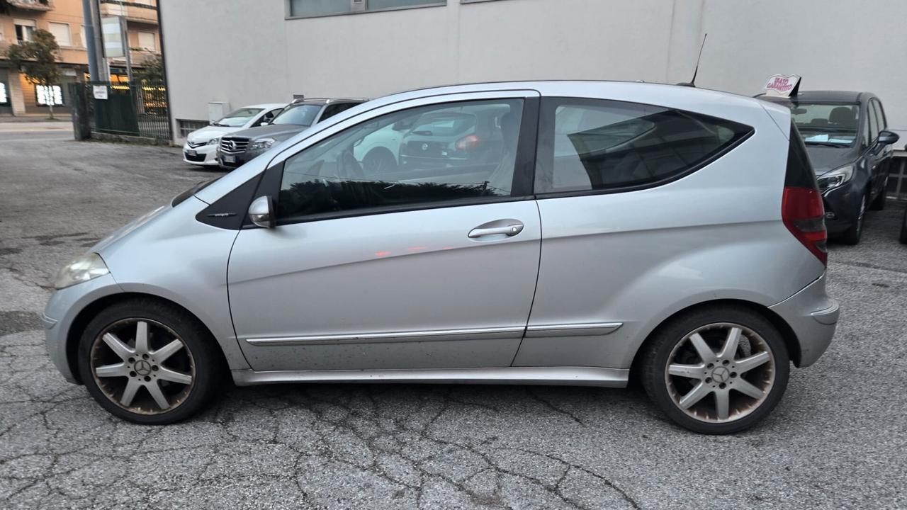 Mercedes-benz A 150 Coupé Avantgarde