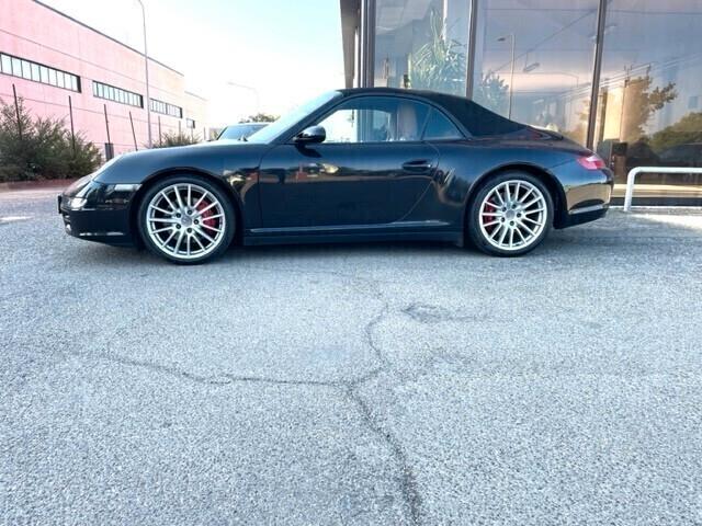 Porsche 911 Carrera 4S Cabriolet