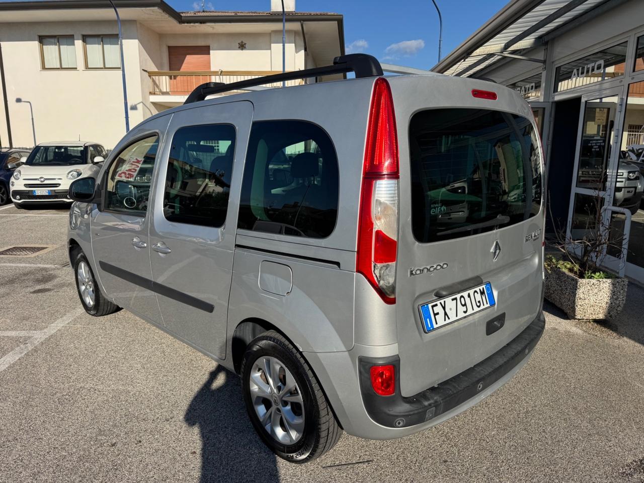Renault Kangoo 1.5 dCi 95CV Limited N1 netto