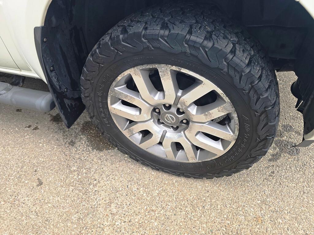 Nissan Navara 3.0 DCI V6 231CV "LE"