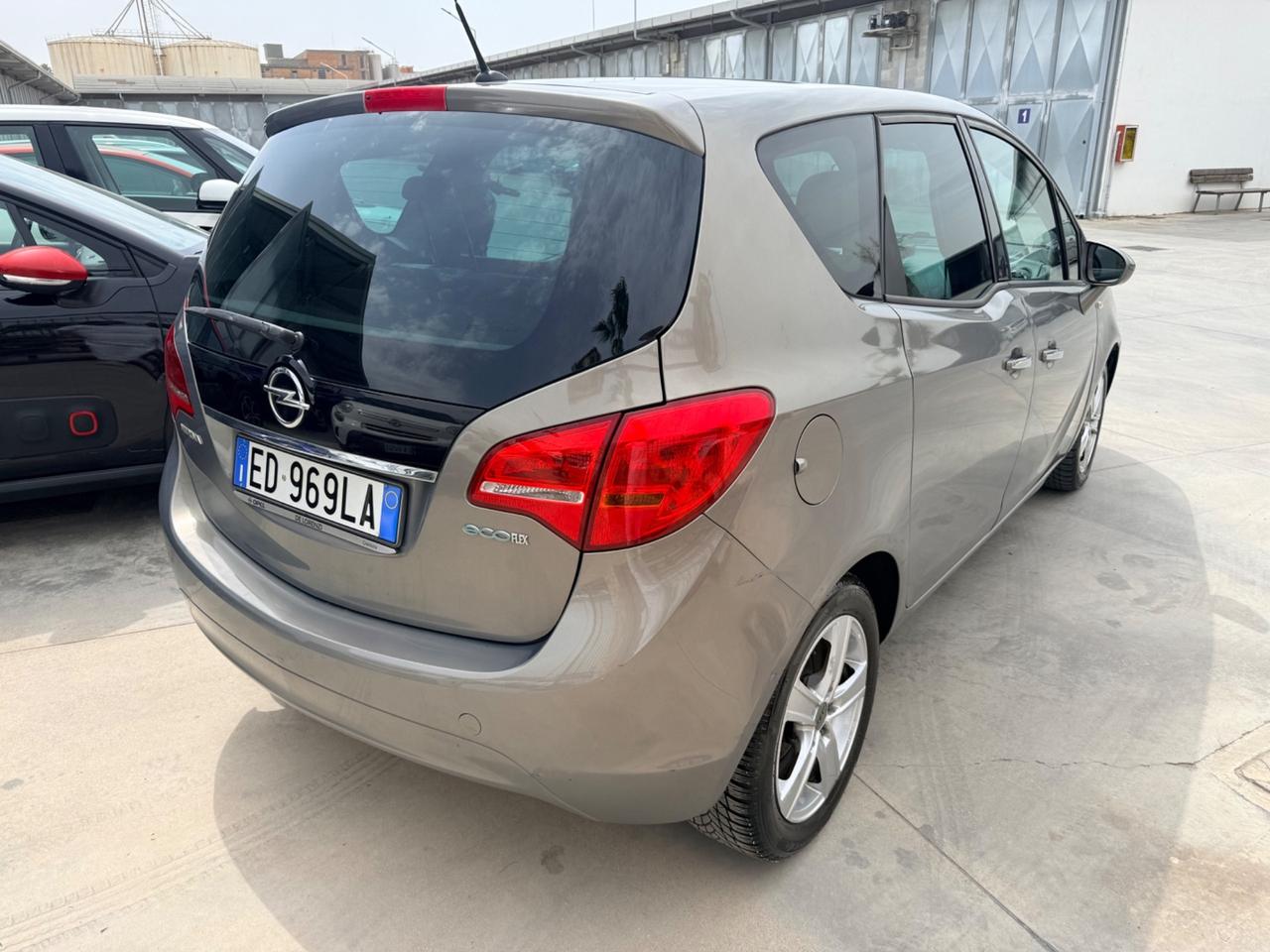 Opel Meriva 1.3 CDTI KIT CATENA