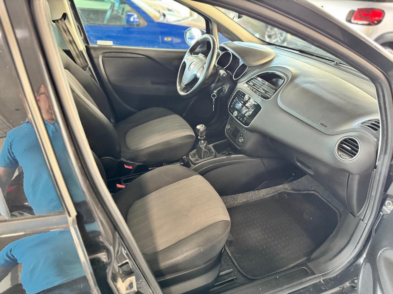 Fiat Punto 1.2 8V 5 porte Street