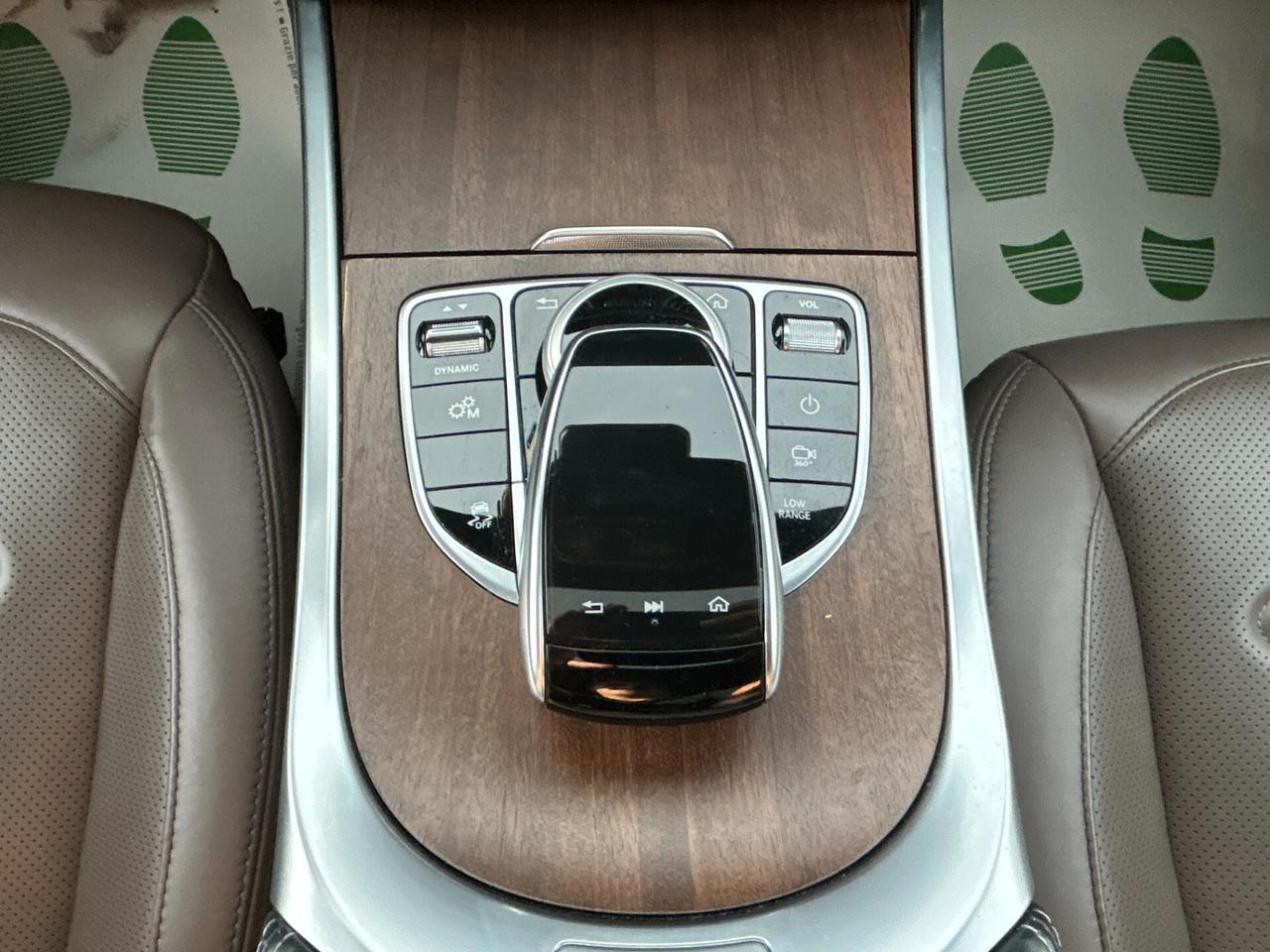 Mercedes-Benz G 400d Premium Plus 330cv auto