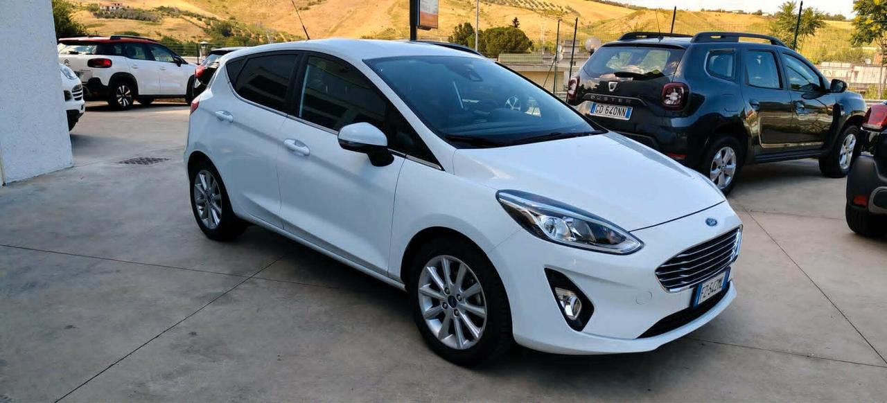 Ford Fiesta 1.1 75 CV GPL 5 porte Titanium