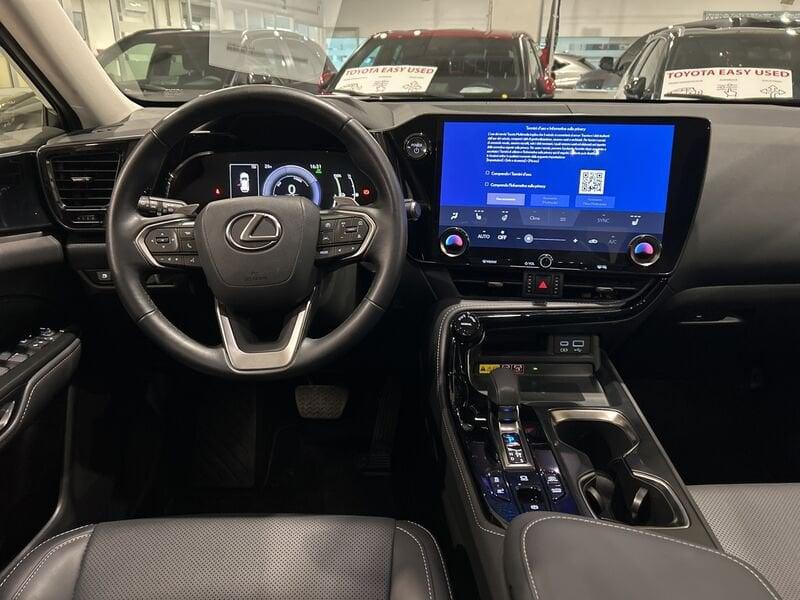 Lexus NX Hybrid 4WD Premium +