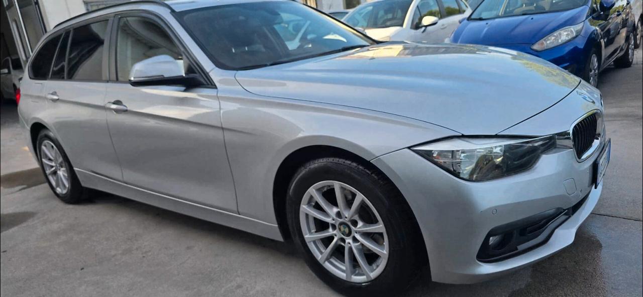 Bmw 318 318d xDrive Touring Business Advantage