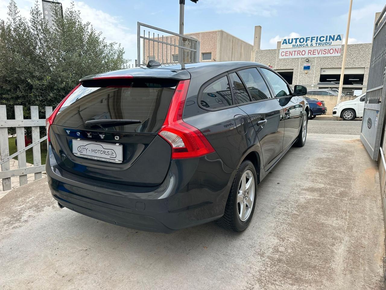 Volvo V60 D3 Momentum