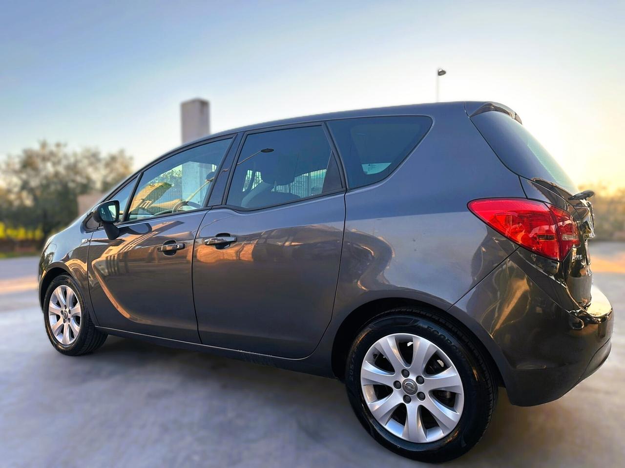 Opel Meriva 1.3 CDTI 95CV ecoFLEX Cosmo