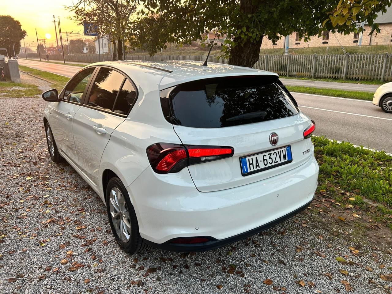 Fiat Tipo 1.3 Mjt S&S 5 porte Business