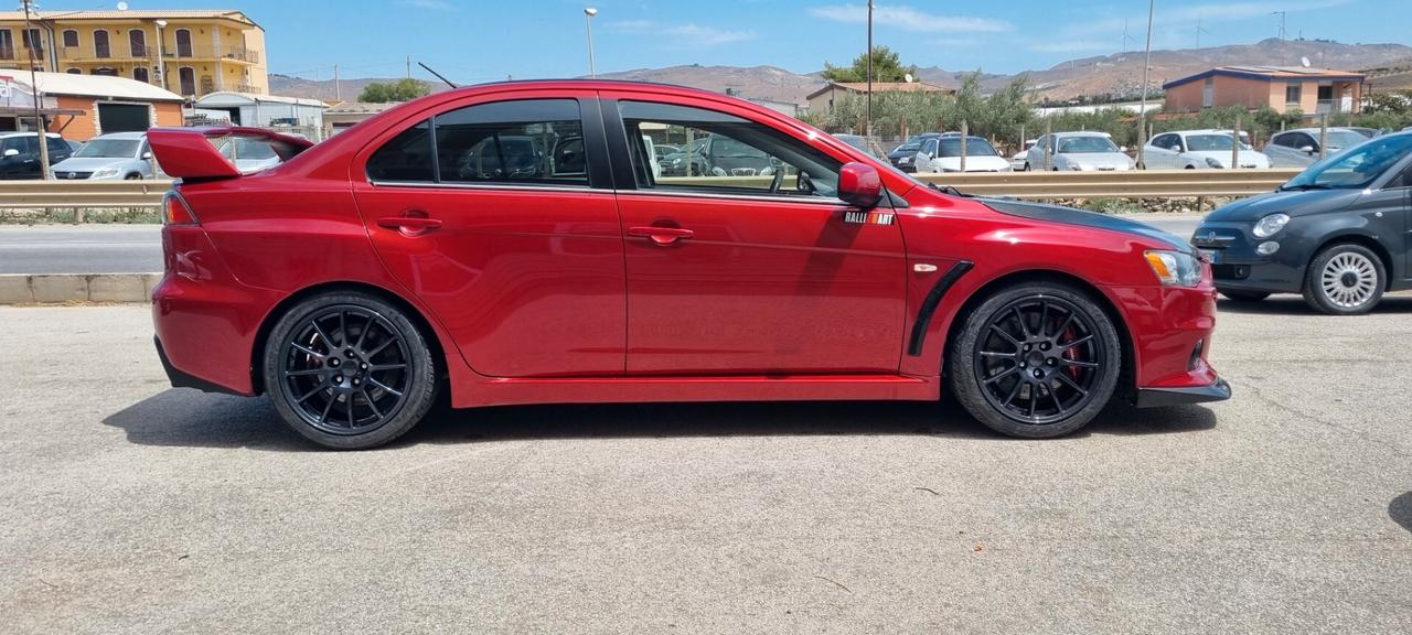 Mitsubishi Lancer Evolution 2.0 T S-AWC MR TC-SST