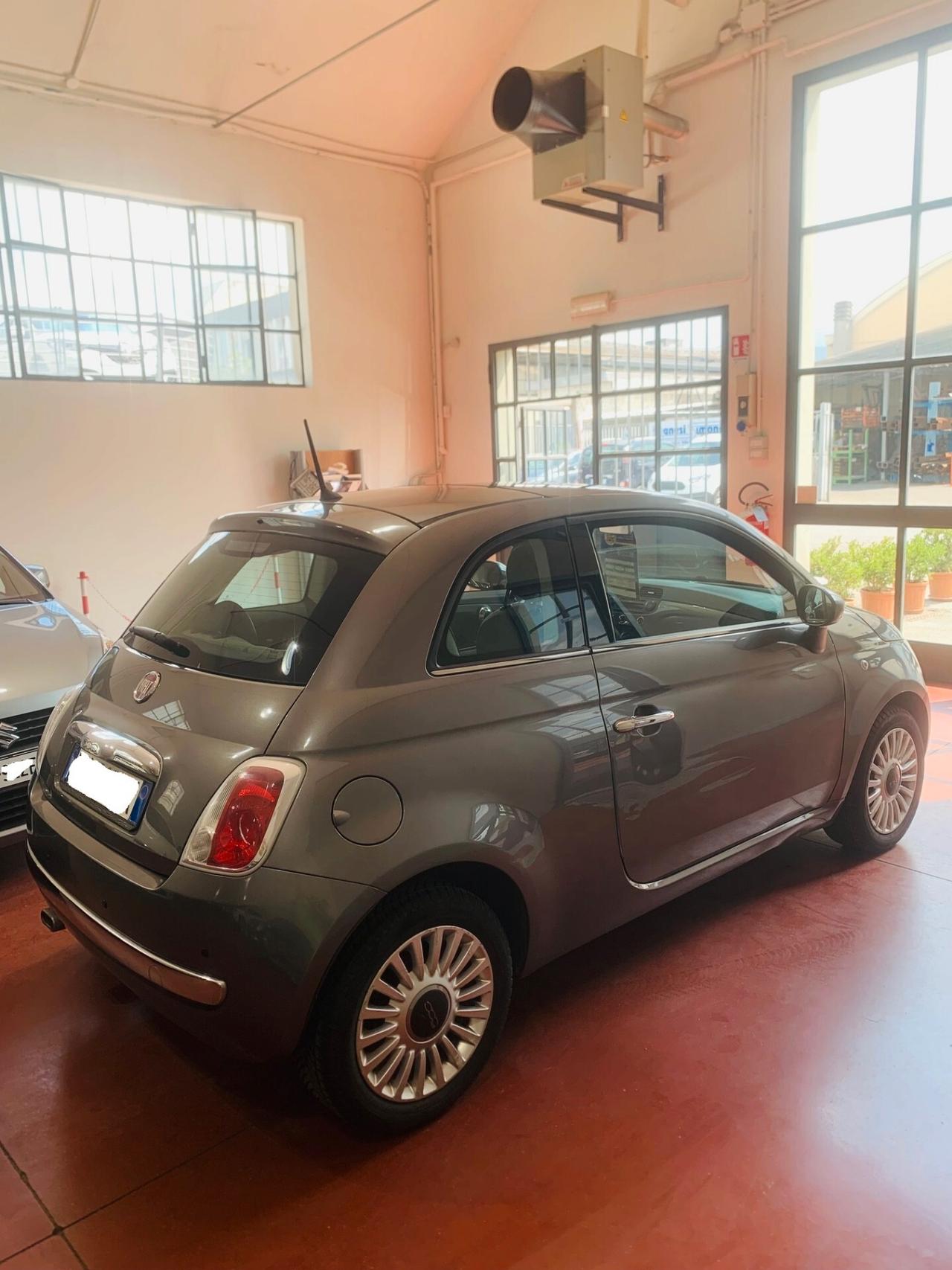 Fiat 500 1.2 Lounge 69cv-solo 85.000 km--