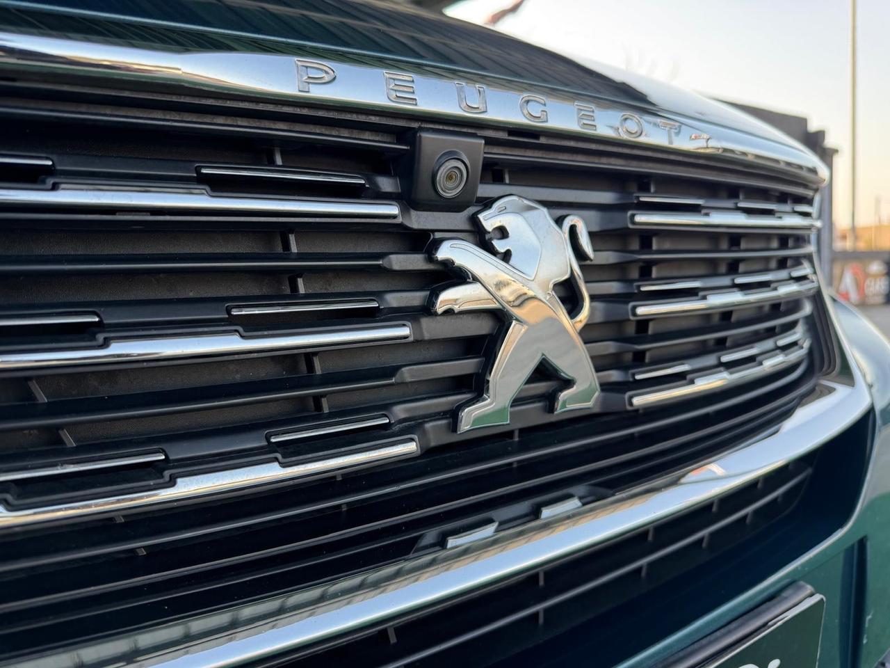 Peugeot 5008 BlueHDi 130 EAT8 Allure