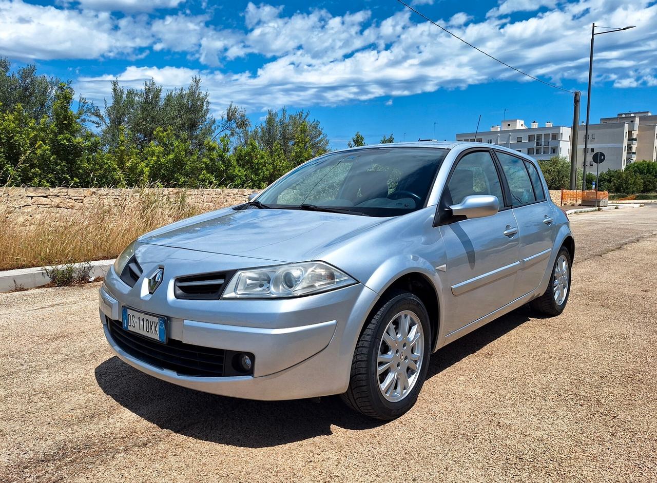 Renault Megane Mégane 1.5 dCi/105CV 5 porte Serie Speciale Exception
