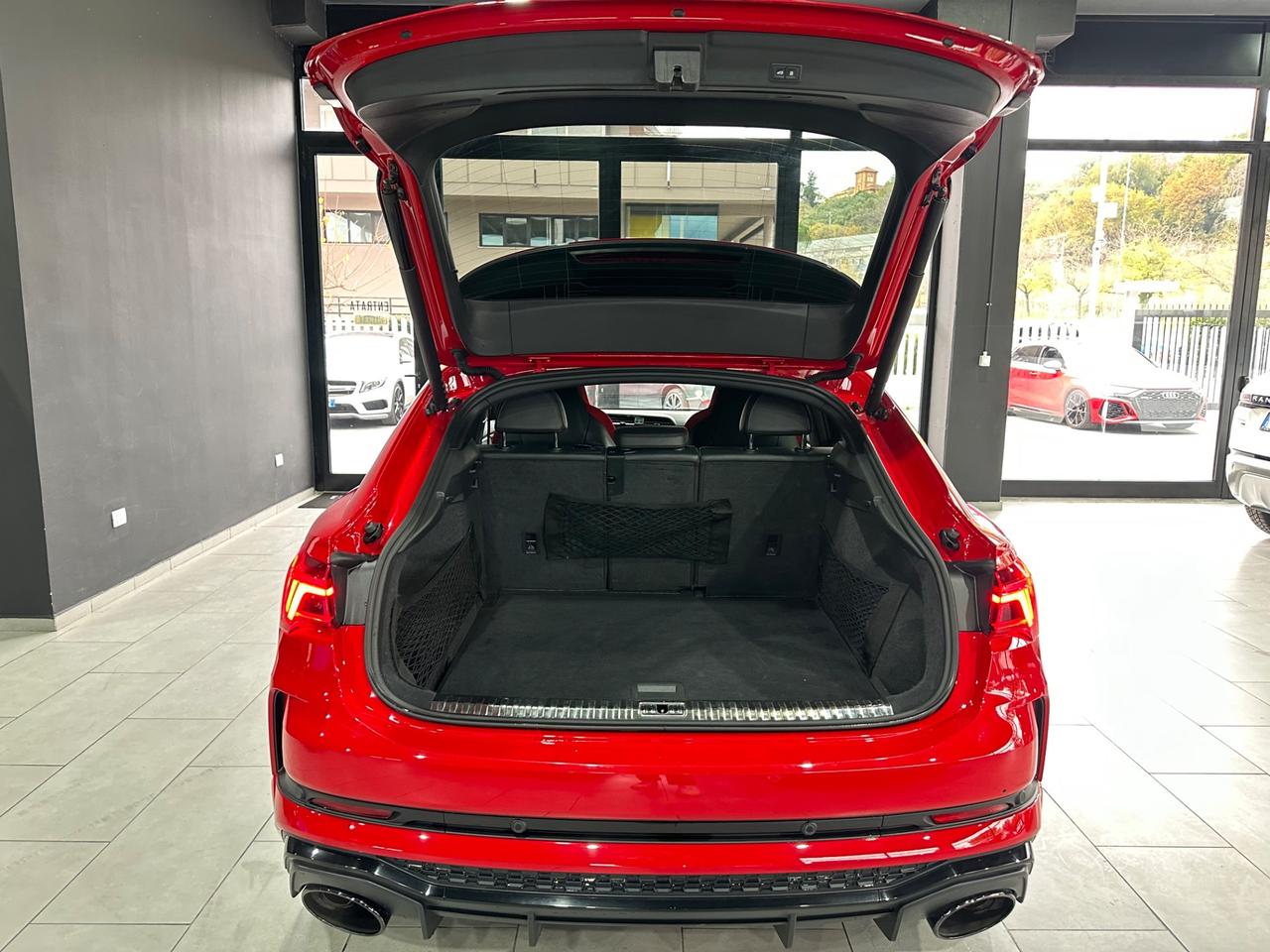 Audi Q3 RS SPB quattro S tronic identity black