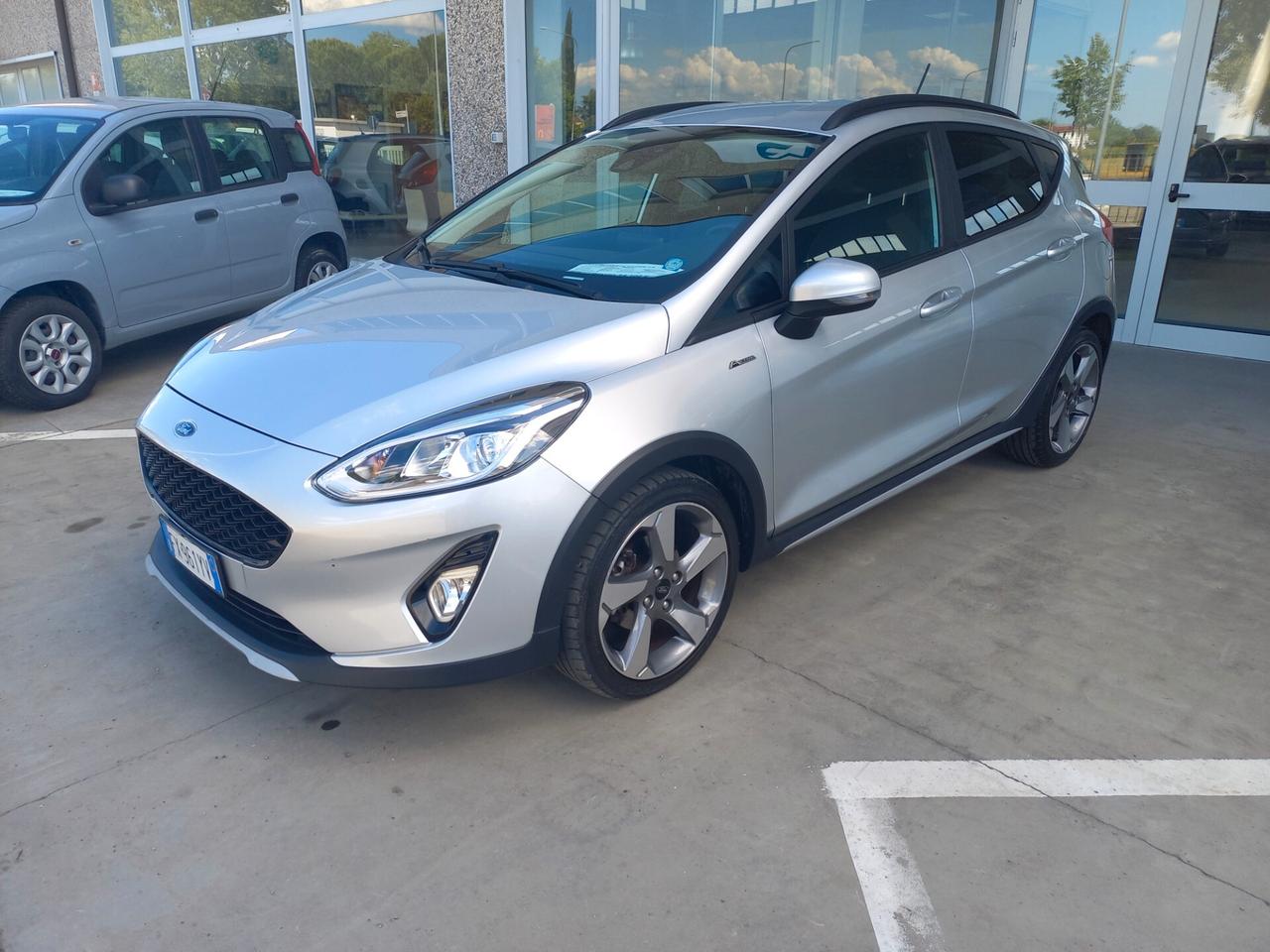 Ford Fiesta Active 1.0 Ecoboost 86 cv NEOPATENTABILE