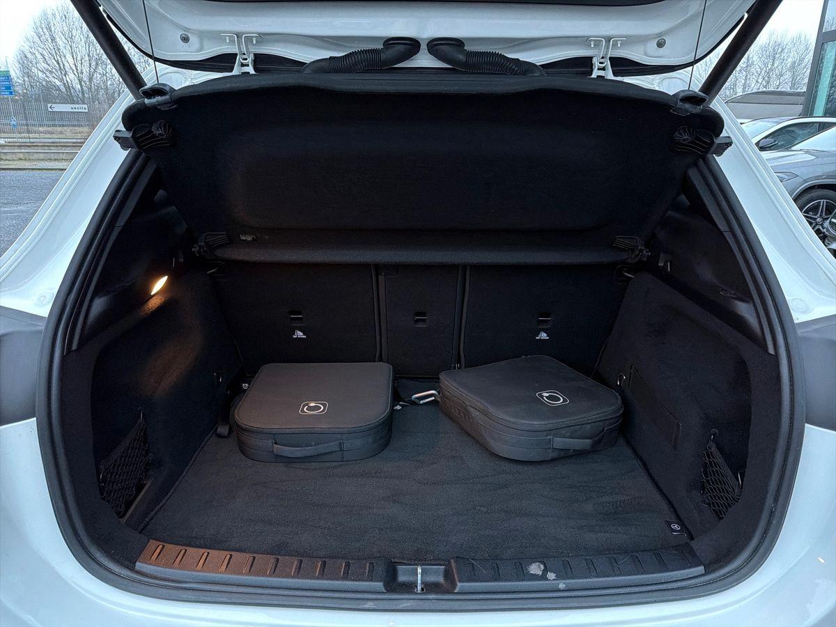 Mercedes-Benz GLA 250 e phev AMG Line Advanced Plus auto