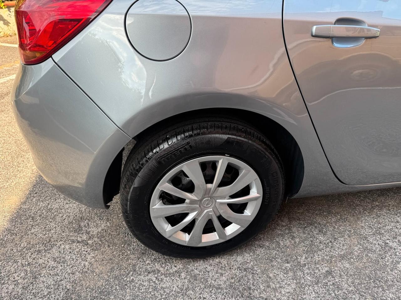 Opel Astra 1.4 100CV 5 porte Elective