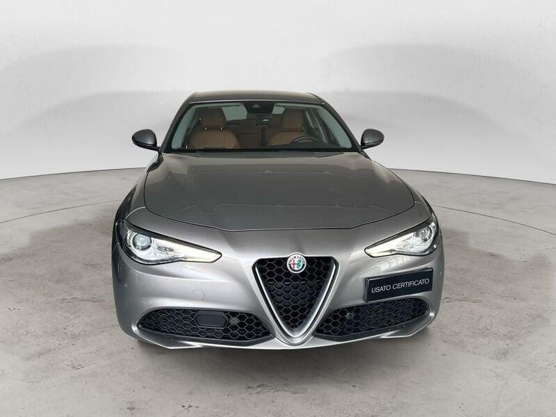 Alfa Romeo Giulia 2.2 Turbodiesel 180 CV Automatica NAVI XENO Super