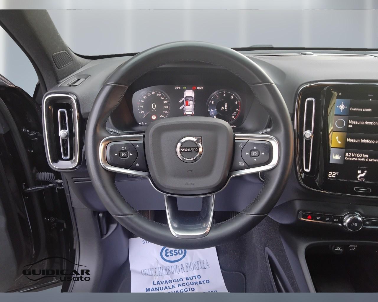 VOLVO XC40 2023 - XC40 1.5 t2 Core auto