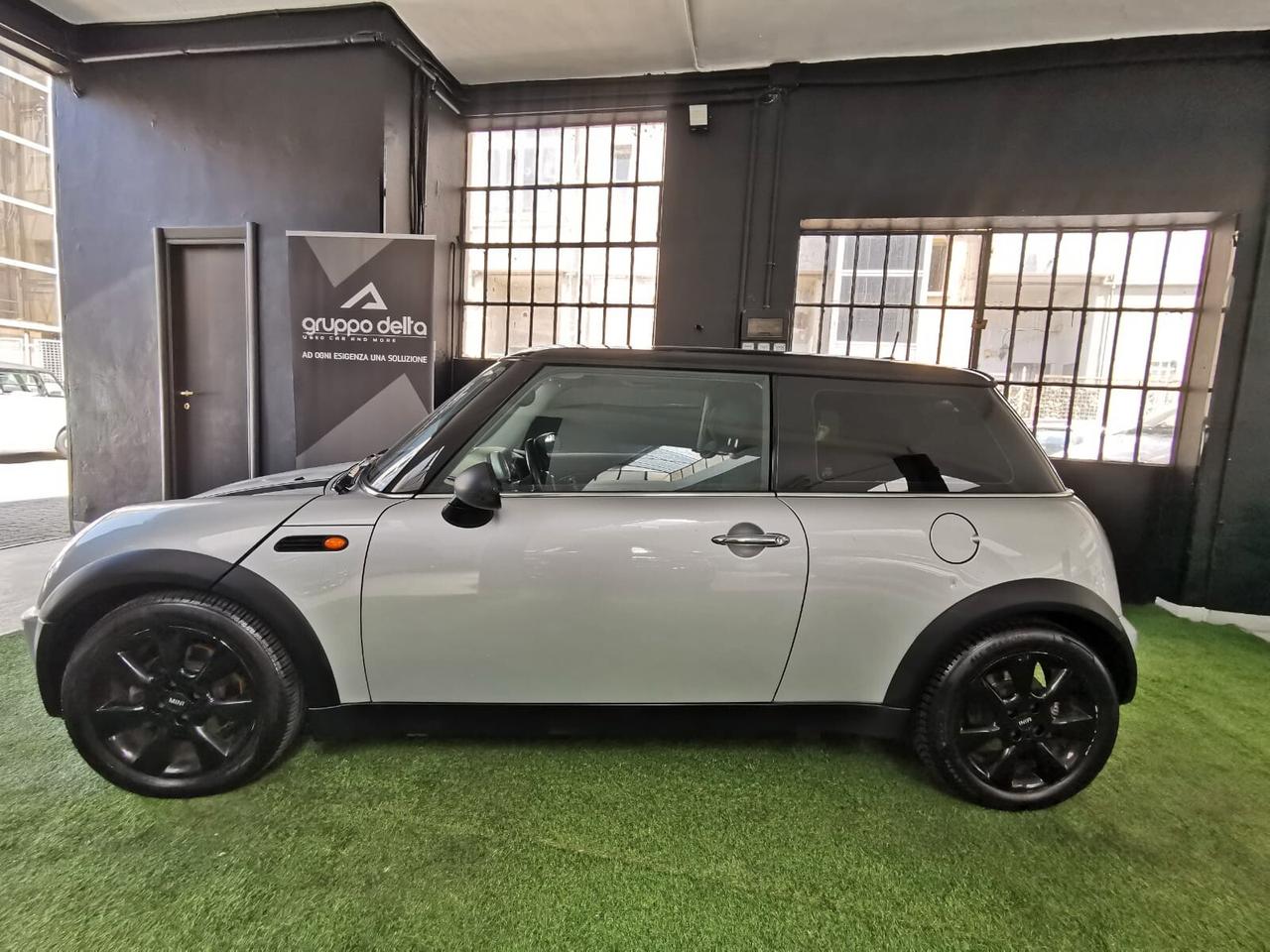 Mini Mini 1.6 One de luxe CAMBIO AUTOMATICO GARANZIA 12 MESI