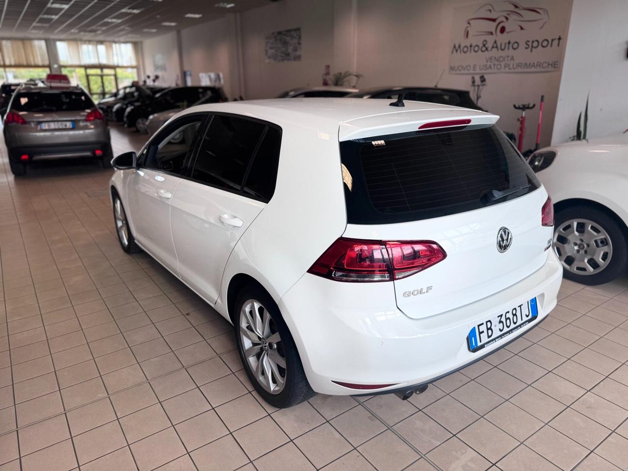 Volkswagen Golf 2.0 TDI 5p. 4MOTION Highline BlueMotion Technology