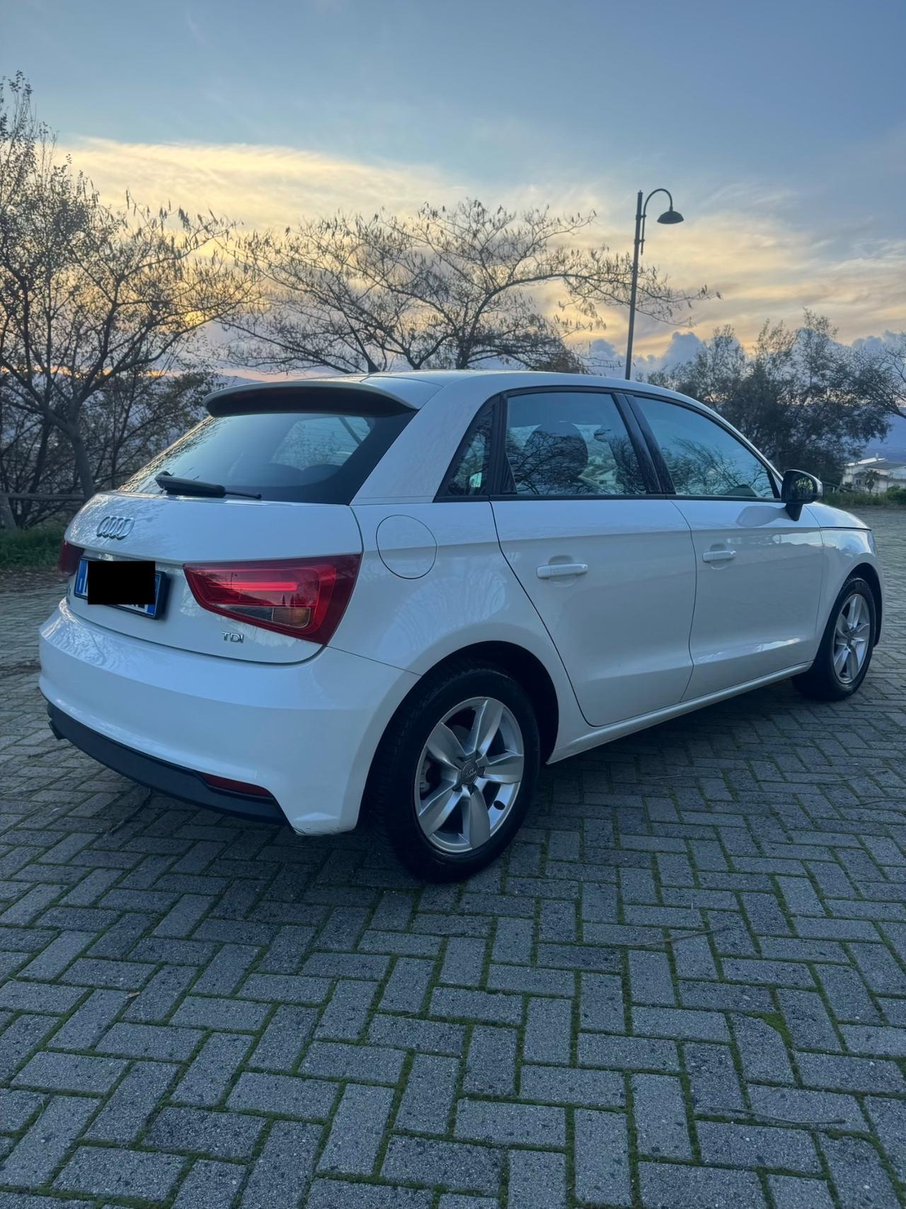 Audi A1 1.4 TDI 90Cv Euro6 2016