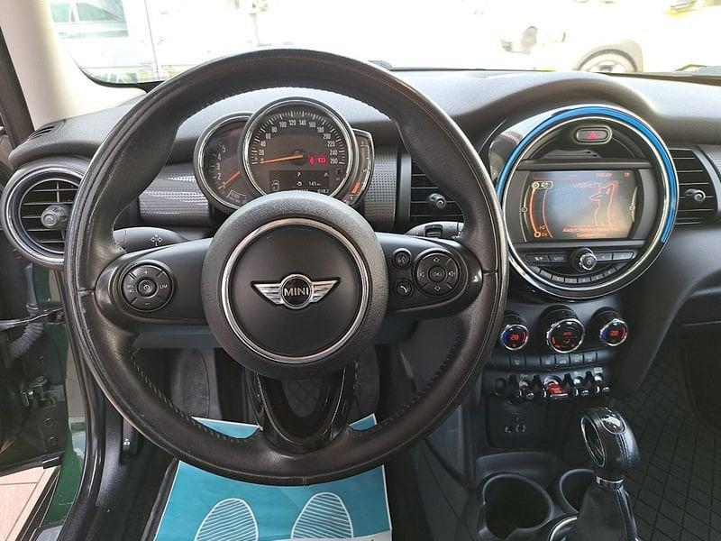 MINI Mini 5 porte 1.5 Cooper D 5p Business auto