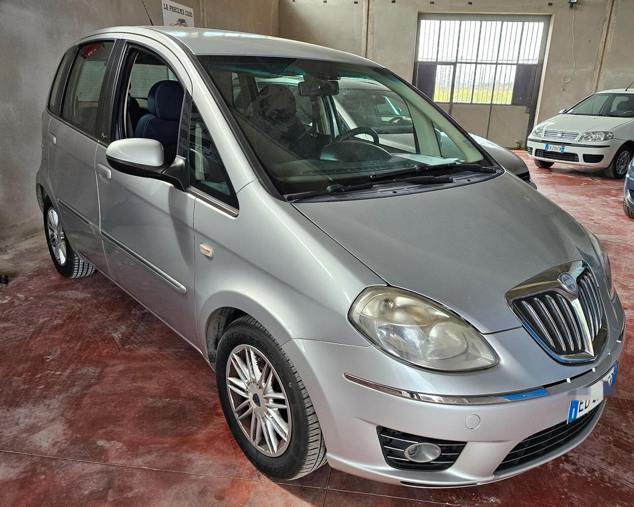 Lancia MUSA 1.3 Mjt 16V 95 CV S&S DPF Oro