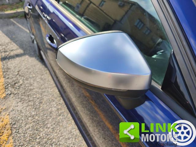 AUDI S3 SPB 2.0 TFSI quattro S-TRONIC