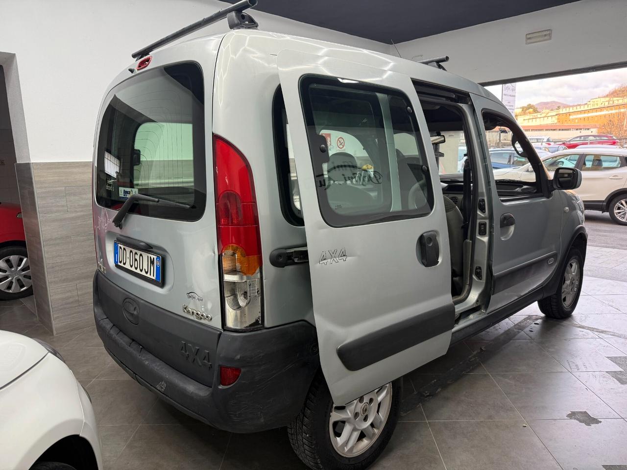Renault Kangoo 1.6 16V 4x4 5p. Luxe