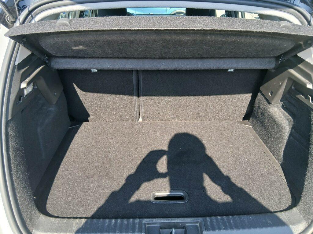 Renault Captur 1.6 Hybrid Equilibre E-Tech Auto