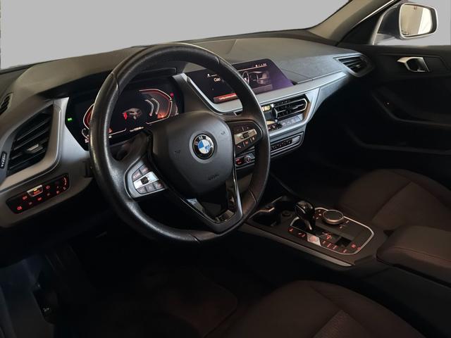 BMW 116 d 5p. Advantage