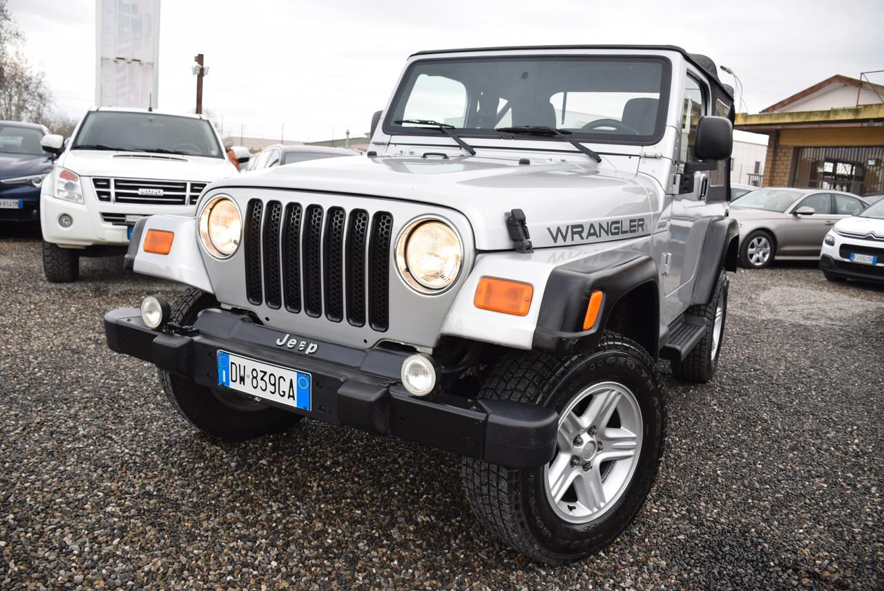 Jeep Wrangler 4X4 2.4 cat 143CV 6M Sport CORTA