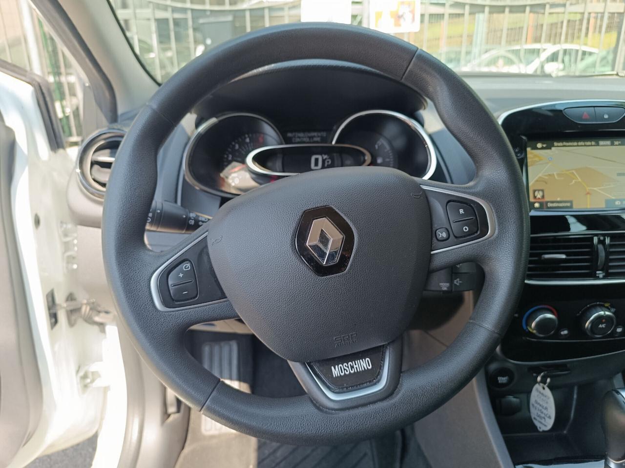 Renault Clio dCi 8V 90 CV EDC 5 porte Moschino Zen