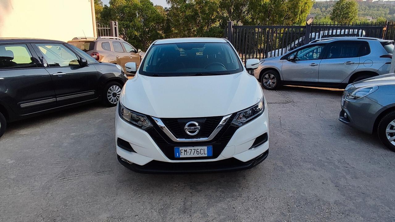 Nissan Qashqai Autocarro 5 posti