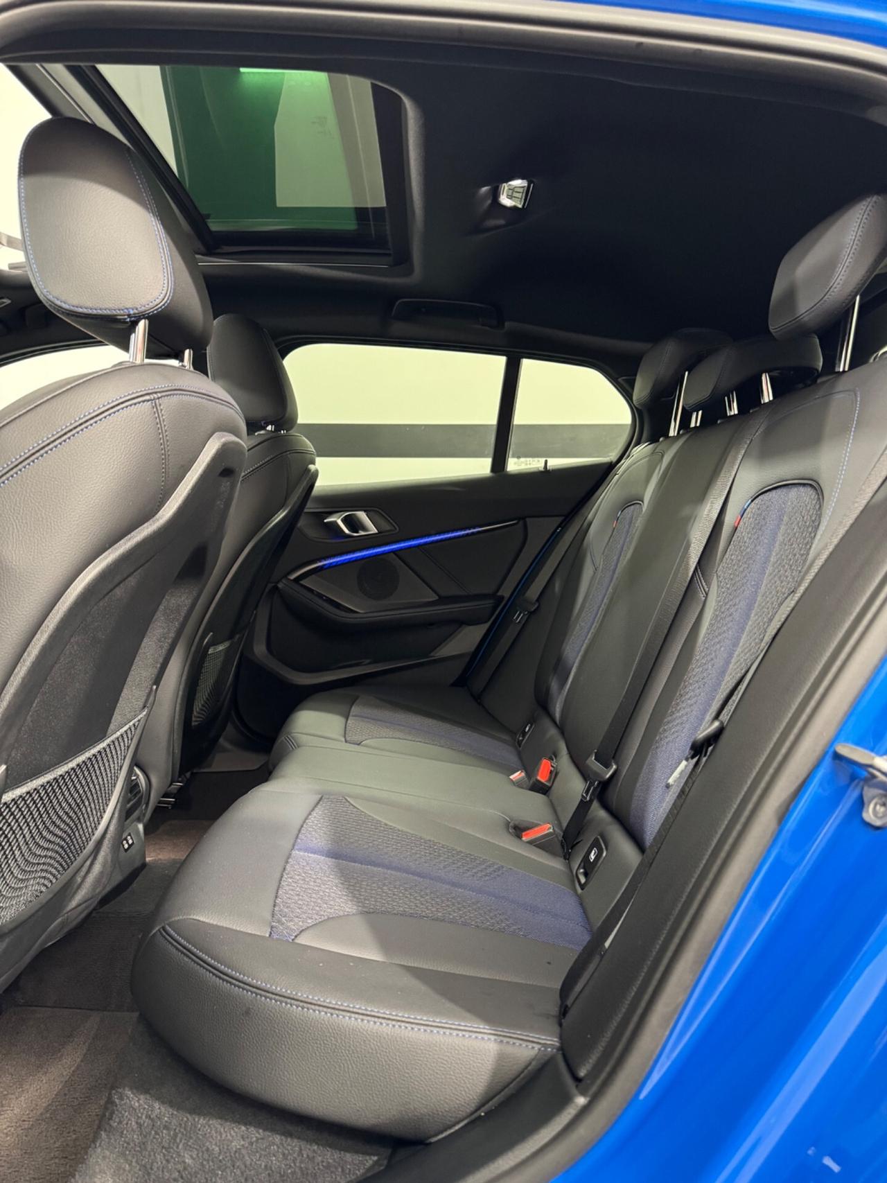 Bmw 116 116i 5p. Msport Tetto apribile