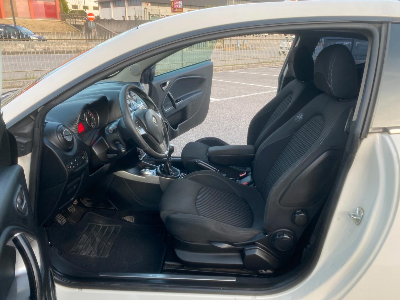 Alfa Romeo MiTo 1.4i GPL Distinctive Sport Pack OK NEOPATENTATI