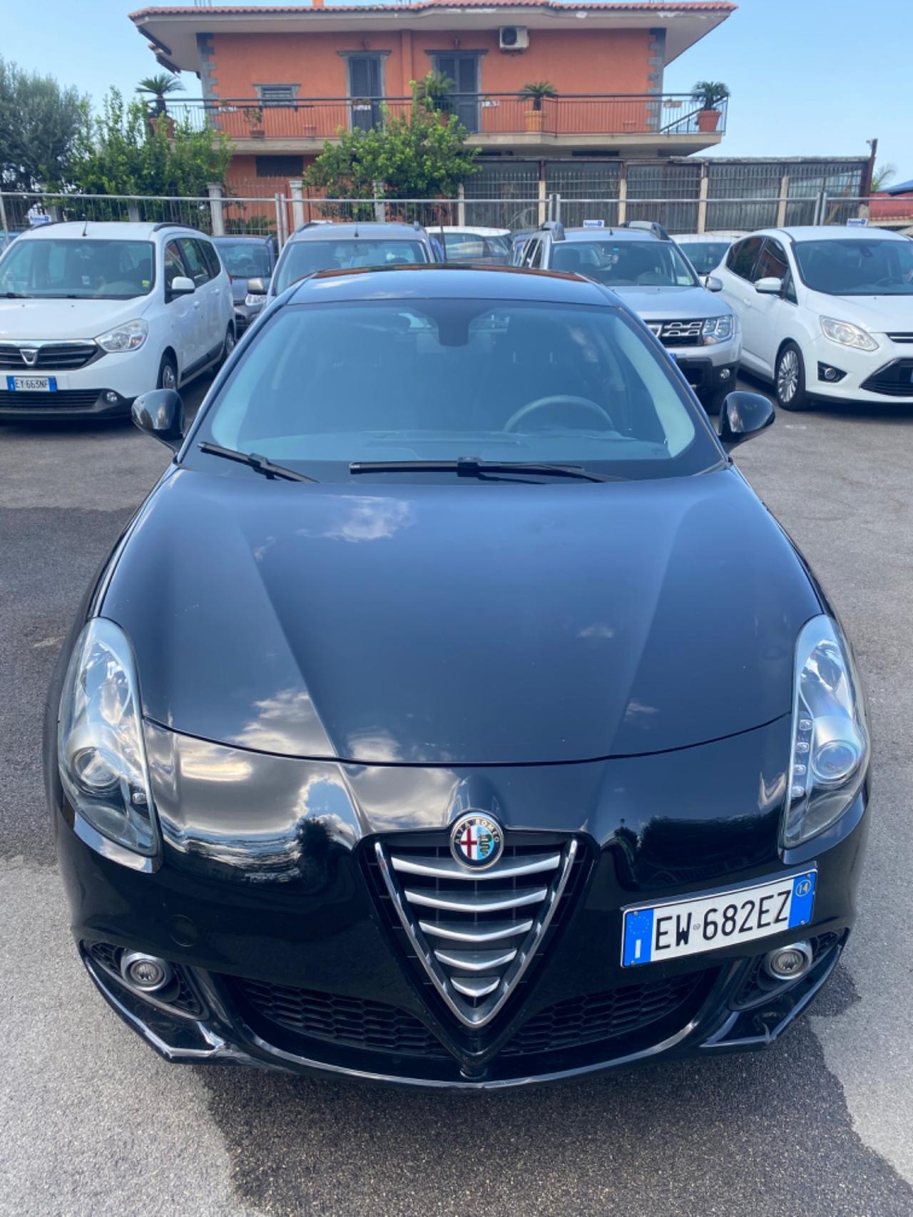 Alfa Romeo Giulietta 1.4 T-Jet GPL 2014 Full