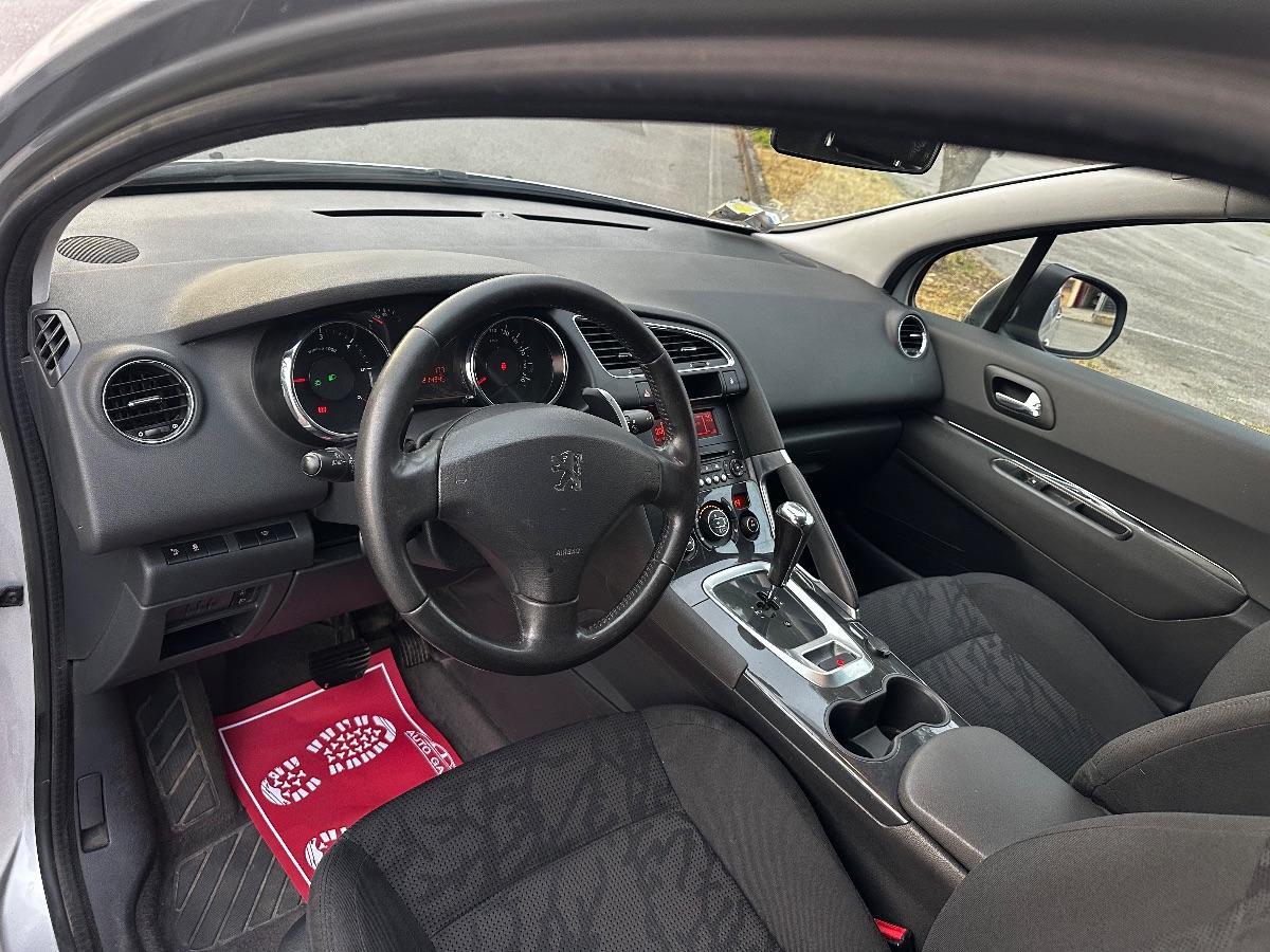 PEUGEOT - 3008 - 1.6 e-HDi 115 CV c.r. Business