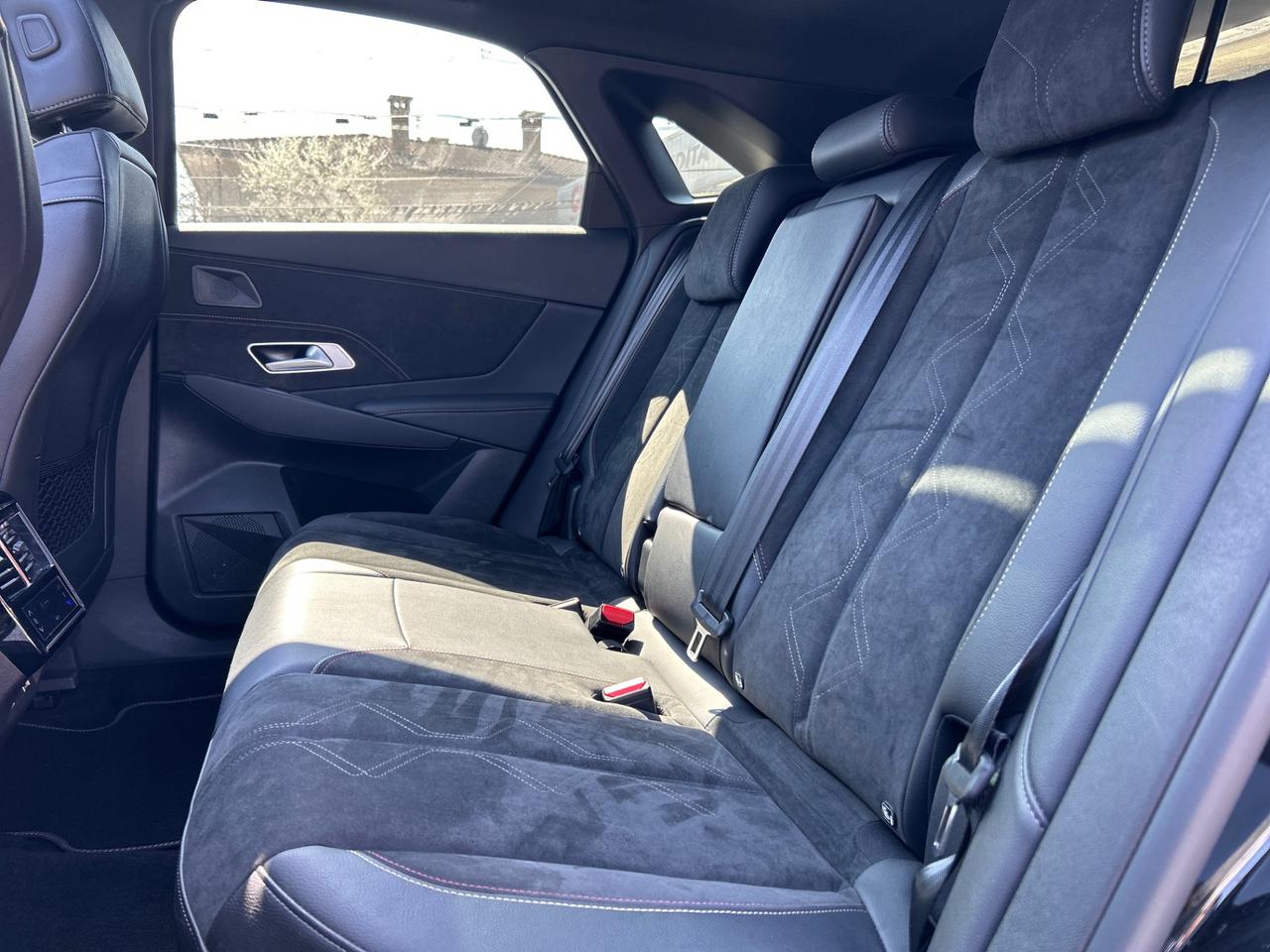 DS DS7 Crossback 1.5 bluehdi Performance Line 130cv auto