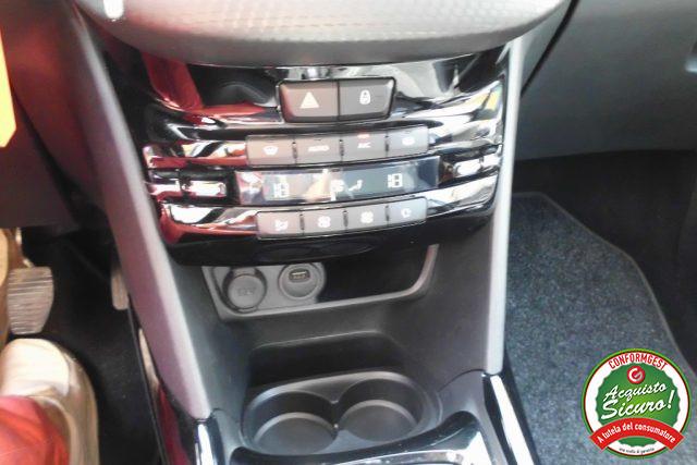 PEUGEOT 2008 BlueHDi 100 S&S Allure