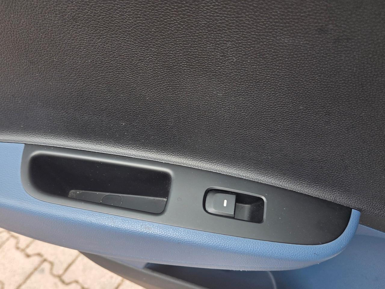 Hyundai i10 1.0 MPI Sound Edition