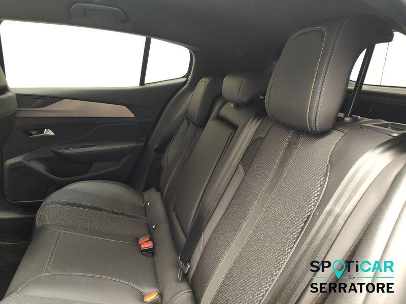 Peugeot 408 2022 1.2 hybrid GT 145cv e-dsc6