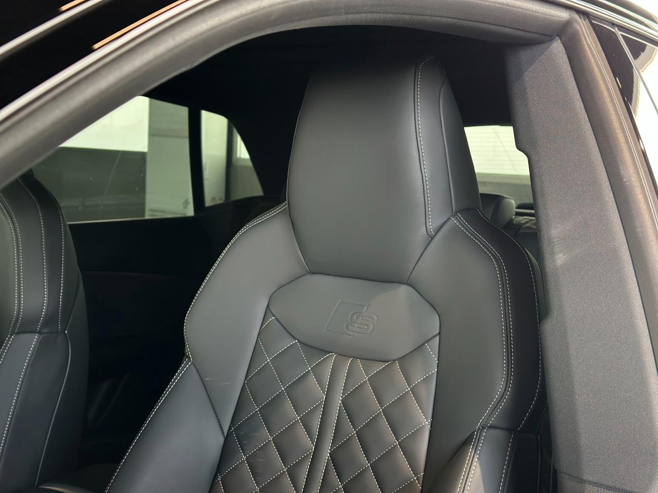 Audi Q8 SUV TDI quattro 210 kW tiptronic S line edition