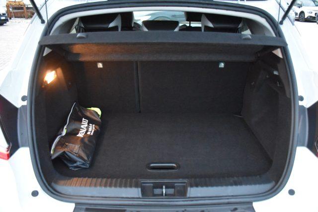 RENAULT Captur Mild Hybrid 140 CV Intens