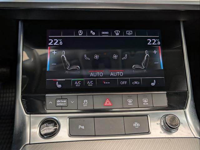 AUDI A6 Avant 40 2.0 TDI quattro ultra S tronic Bus. Sport
