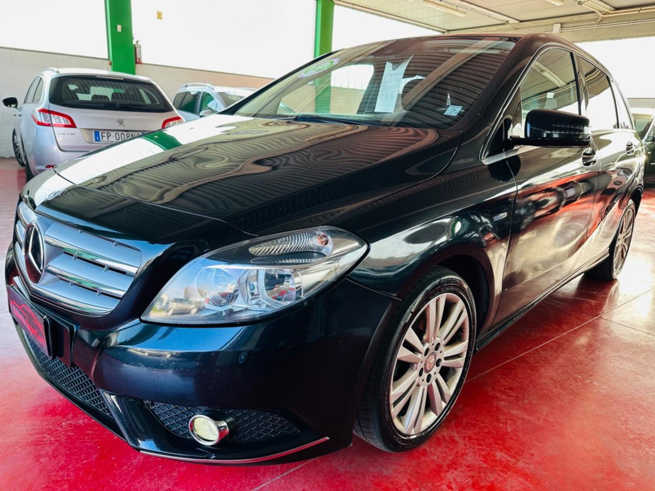 Mercedes-benz B 200 CDI BlueEFFICIENCY Premium